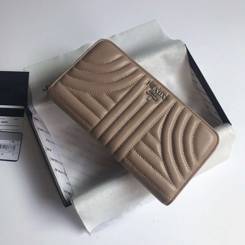 Luxurious Totes - Latest - 10202