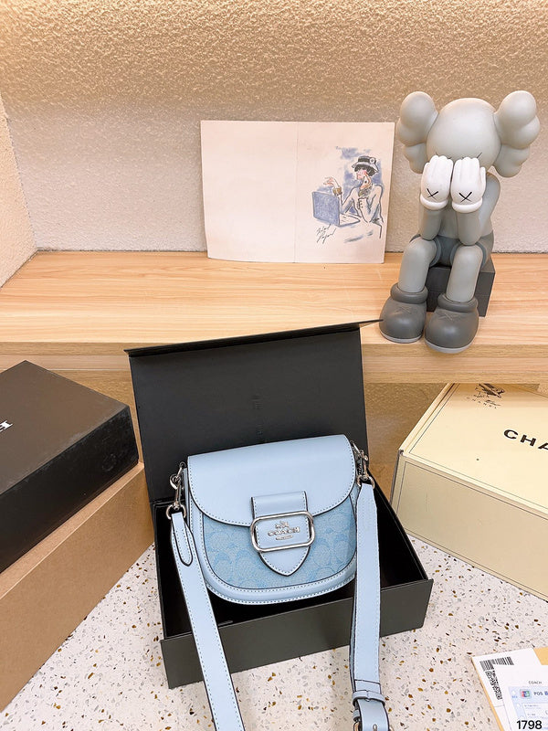 Luxurious Totes - CCH2 Bags - 005