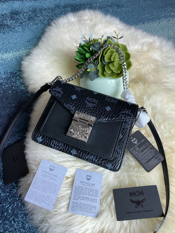 Luxurious Totes - Latest - 7900
