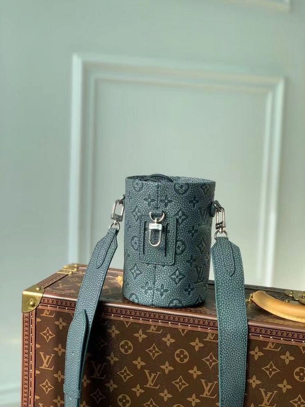 LOV - Luxurious Totes - 1177