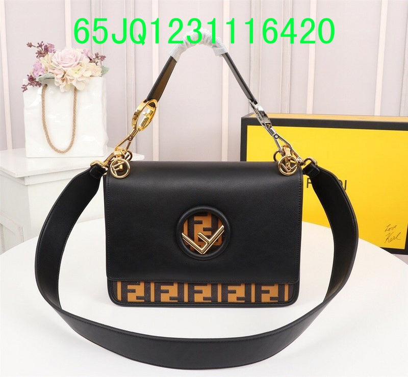 GC - Shoulder - 3511