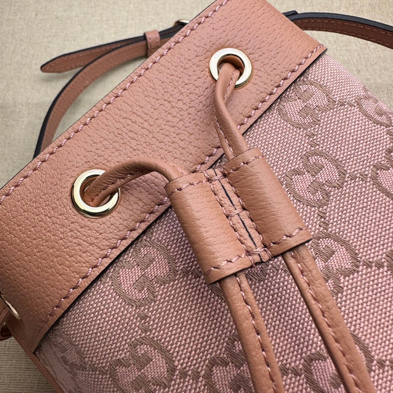 GUI - Luxurious Totes - 154