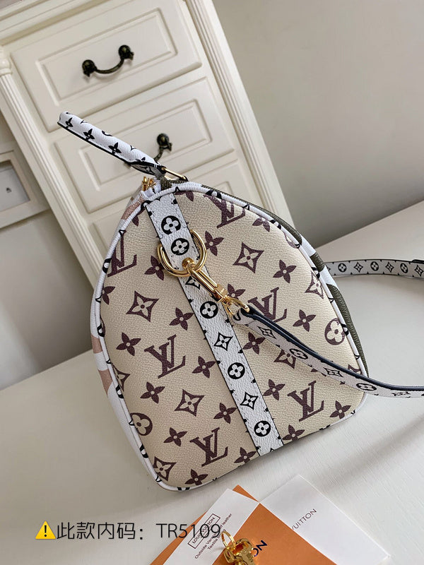 Luxurious Totes - Latest - 9712