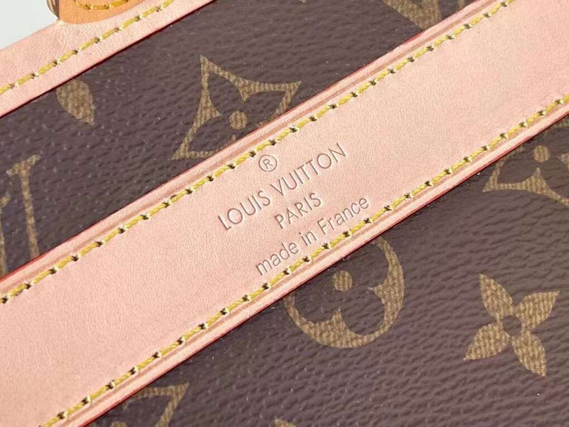 LOV - Luxurious Totes - 2152