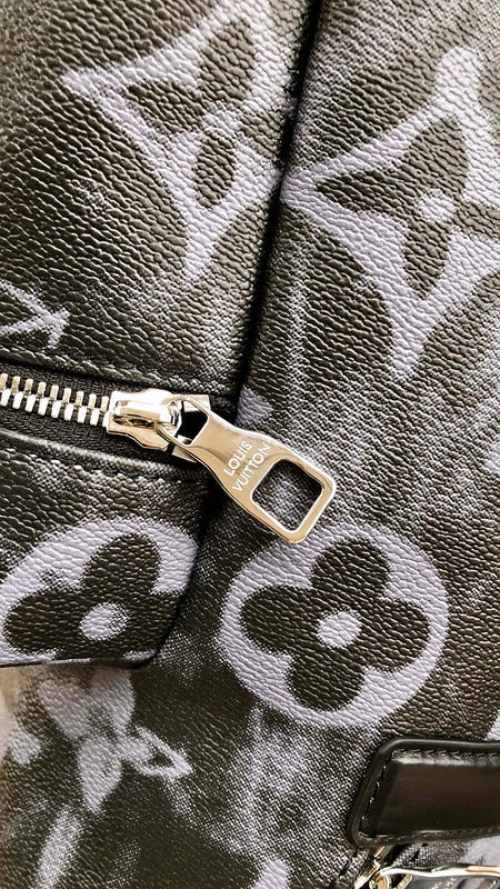 LOV - Luxurious Totes - 2510