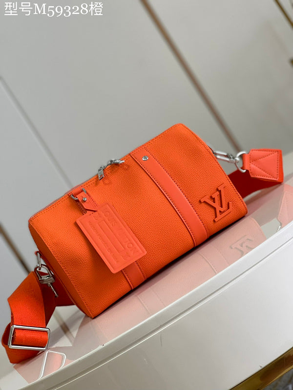 LOV - Luxurious Totes - 1845