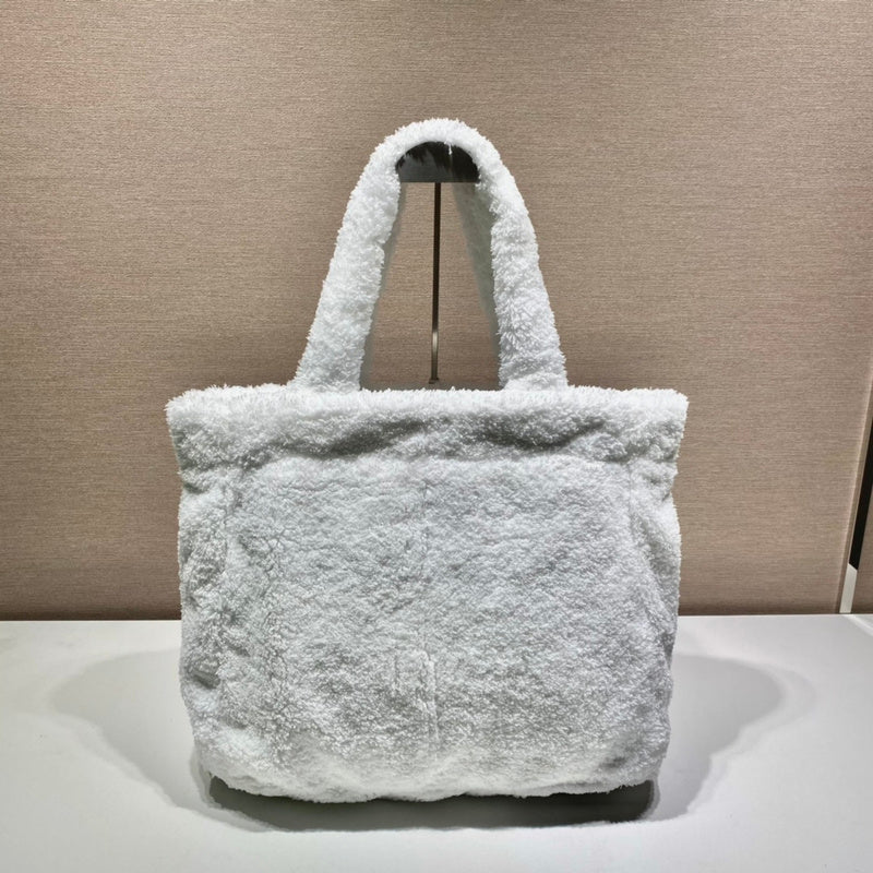 PDA - Luxurious Totes - 242