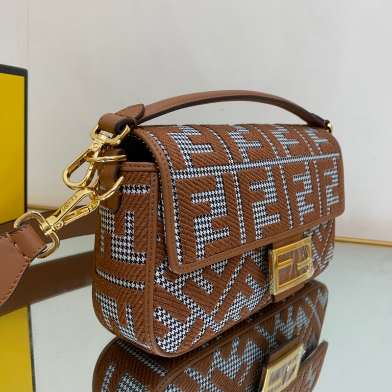 Luxurious Totes - Latest - 11374