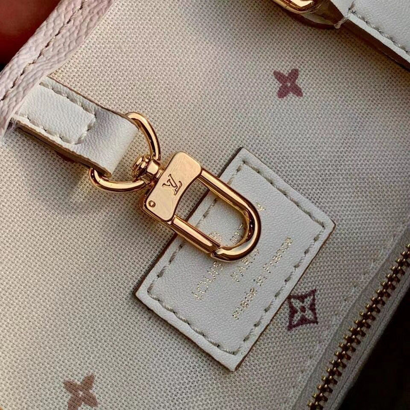 LOV - Luxurious Totes - 1444