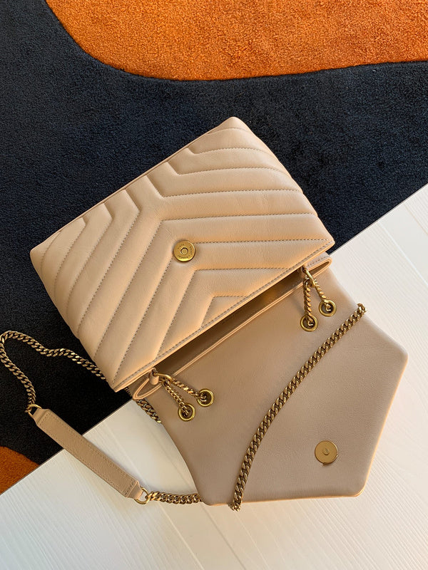 Luxurious Totes - Latest - 8639