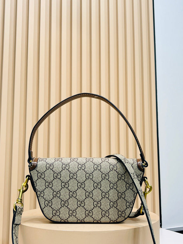 GUI - Luxurious Totes - 321