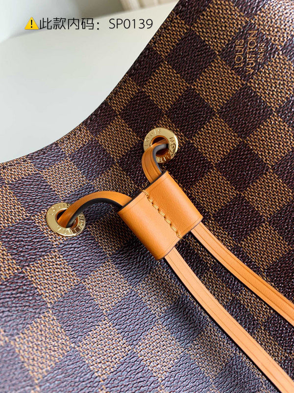 Luxurious Totes - Latest - 9765