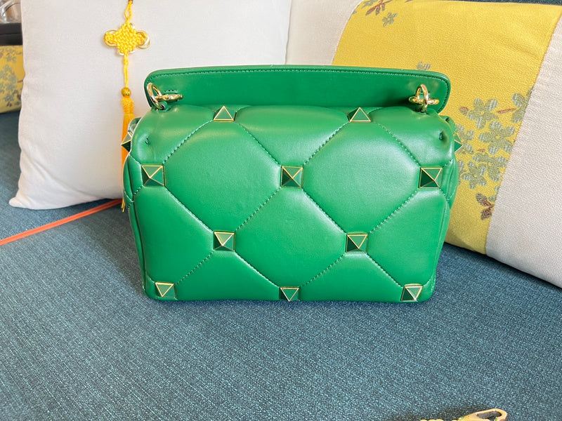 Luxurious Totes - Latest - 4447