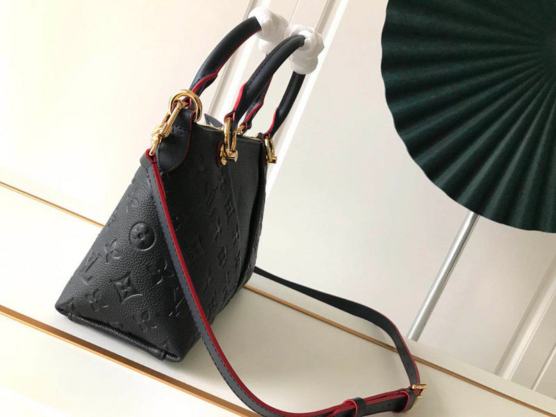 LOV - Luxurious Totes - 2124