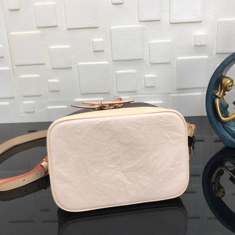 Luxurious Totes - Latest - 1598