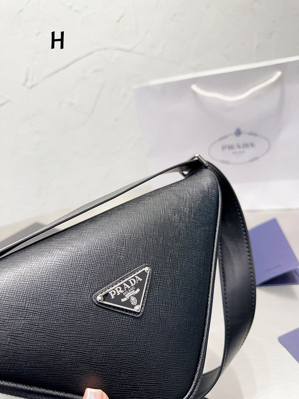 Luxurious Totes - PDA3 Bags - 184