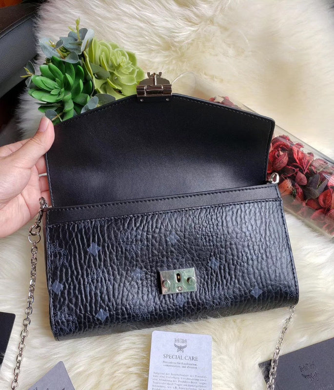 Luxurious Totes - Latest - 7883