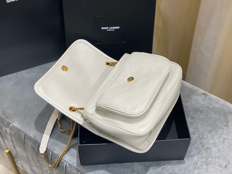 Luxurious Totes - Latest - 8281