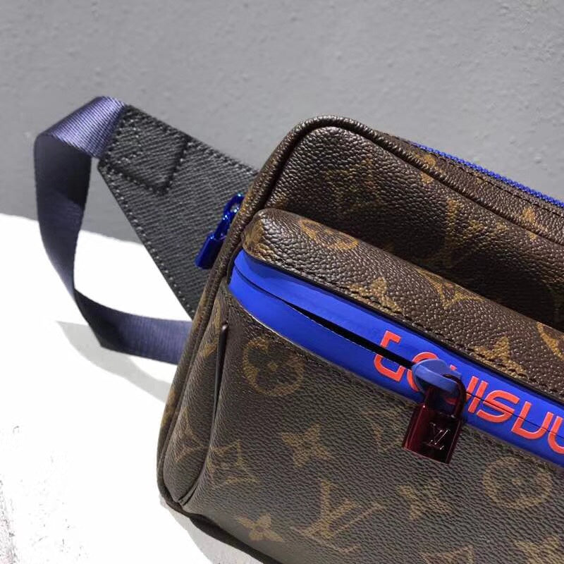 LOV - Luxurious Totes - 2764