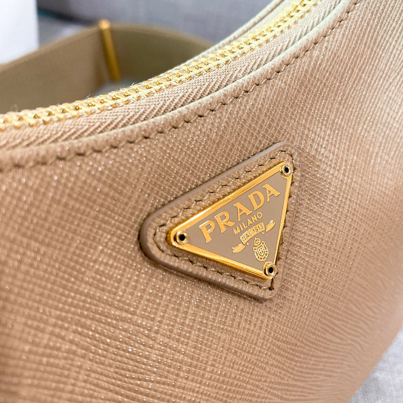 PDA - Luxurious Totes - 259