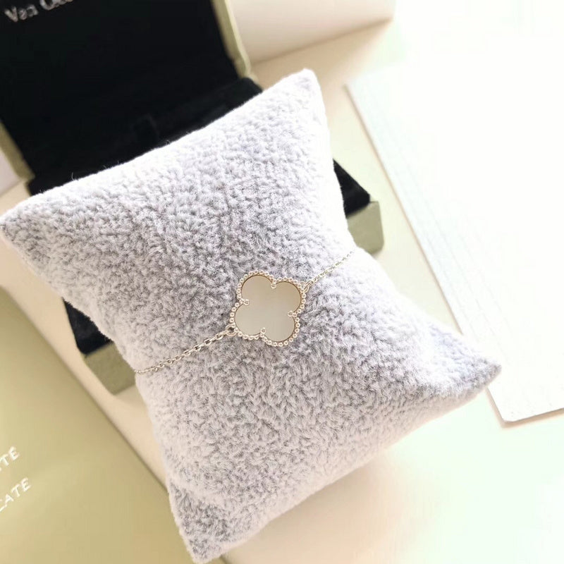 Luxurious Totes - Latest - 5579