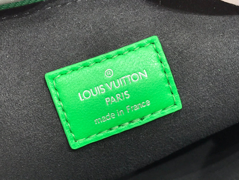 LOV - Luxurious Totes - 2484