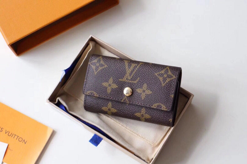 Luxurious Totes - Latest - 921