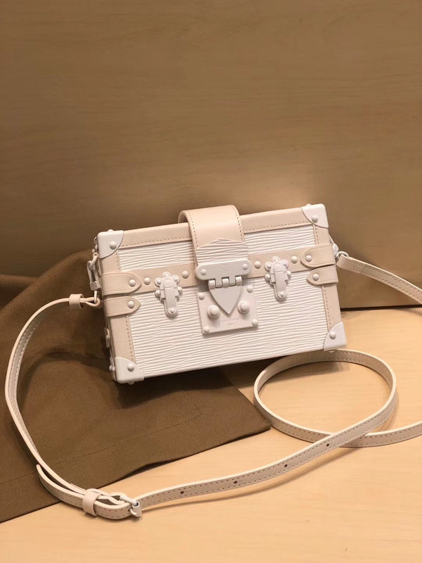 LOV - Luxurious Totes - 2621