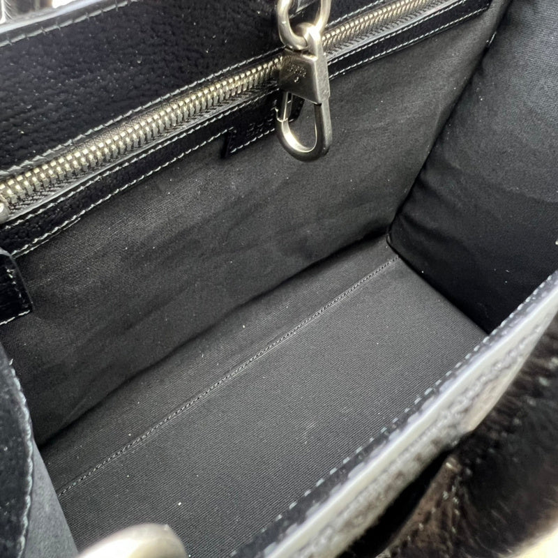 GUI - Luxurious Totes - 228