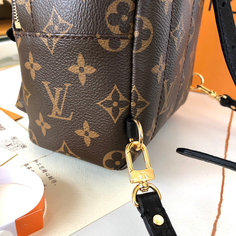 LOV - Luxurious Totes - 2521