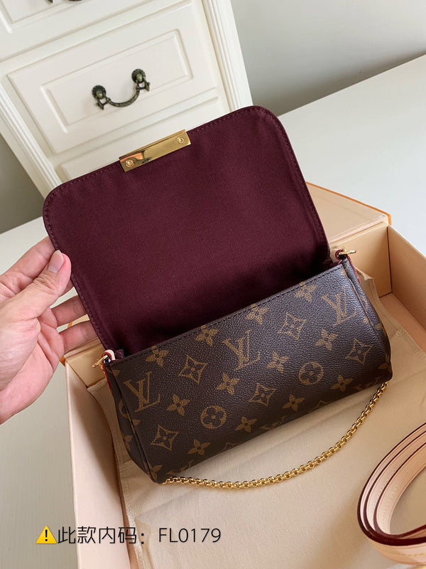 Luxurious Totes - Latest - 3637