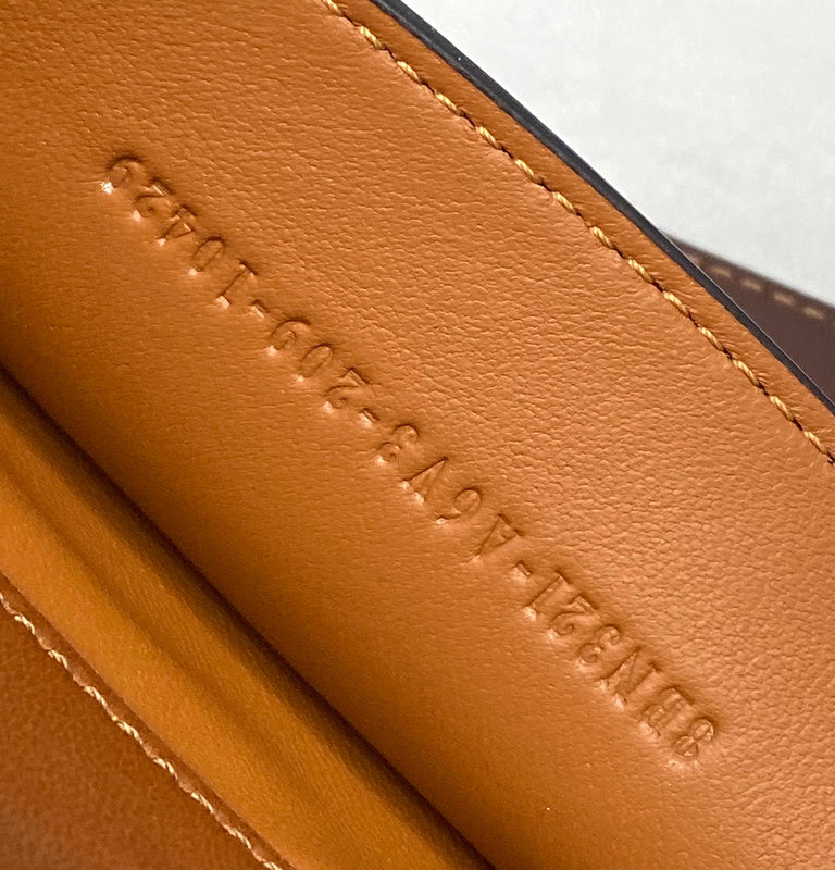 FDI Bags - Luxurious Bags  581