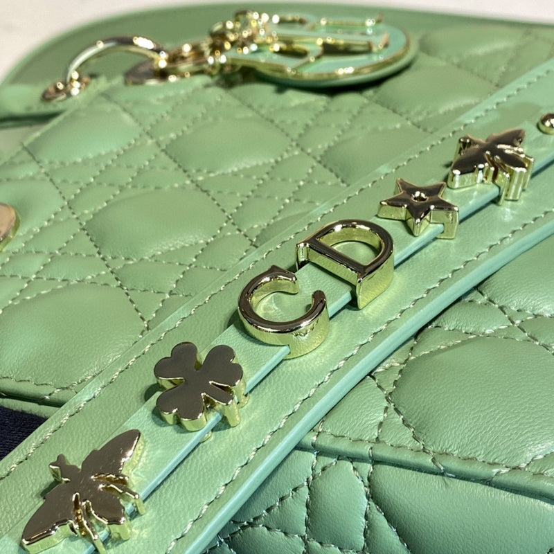Luxurious Totes - Latest - 6319