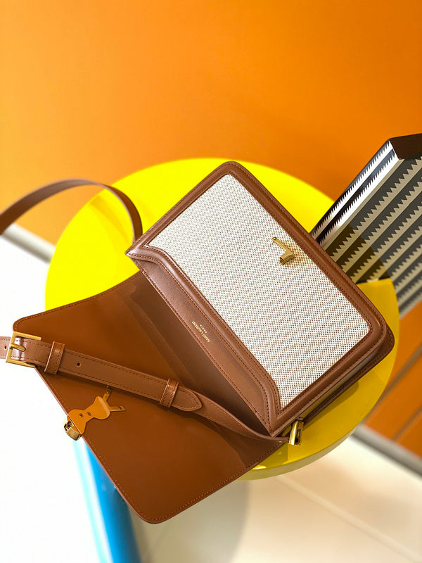 Luxurious Totes - Latest - 9240