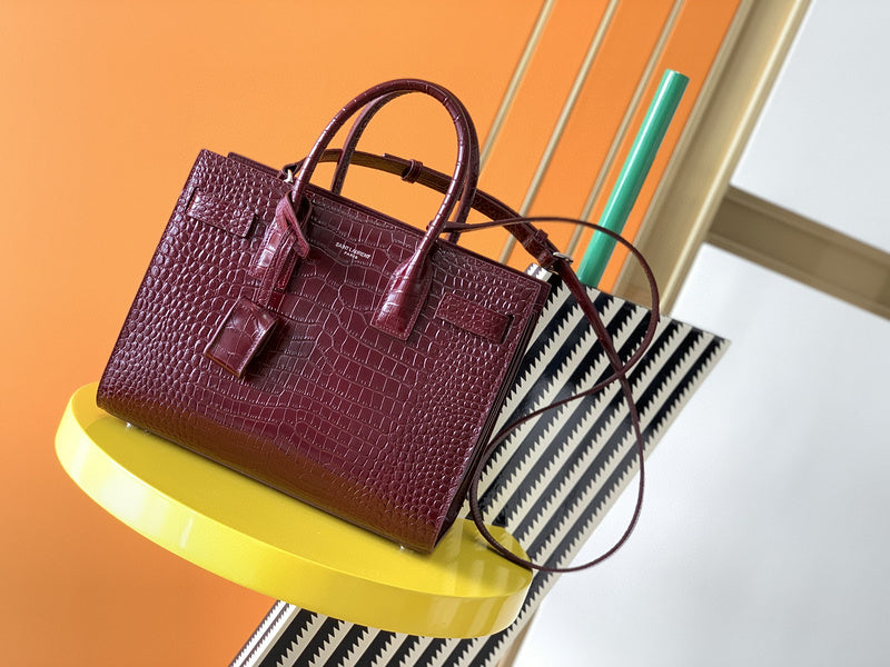 Luxurious Totes - Latest - 8867