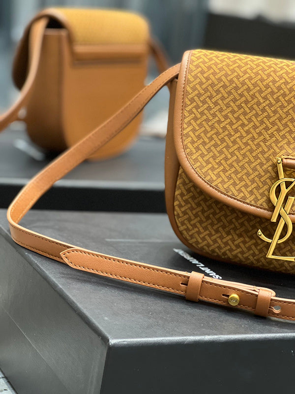 Luxurious Totes - Latest - 8528