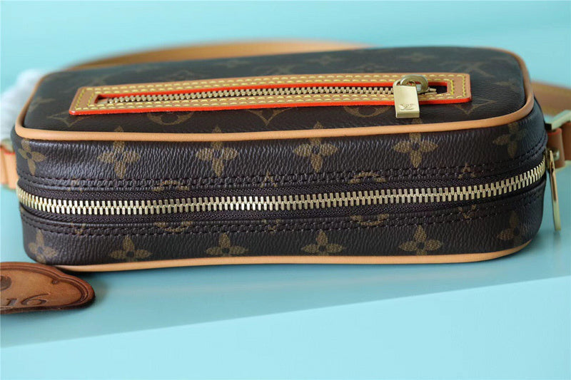 Lux-Totes - LOV Bags - 1196