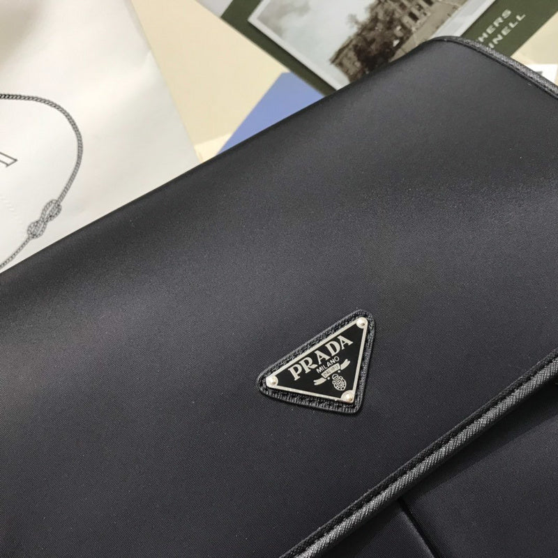 PDA - Luxurious Totes - 012