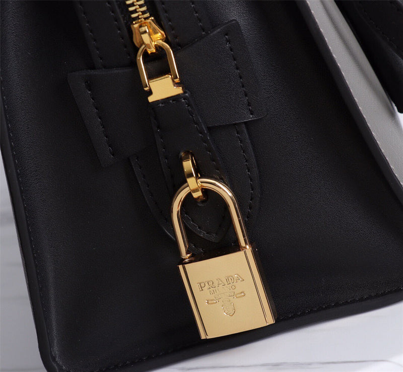 PDA2 Bags - Luxurious Bags  067