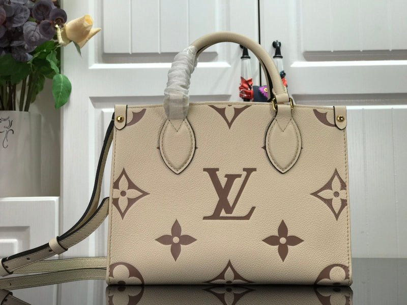 LOV - Luxurious Totes - 2487
