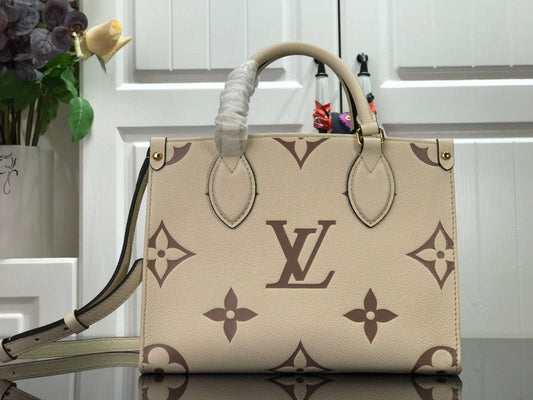 LOV - Luxurious Totes - 2487