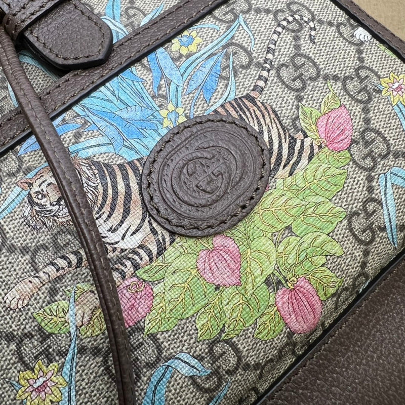 GUI - Luxurious Totes - 861