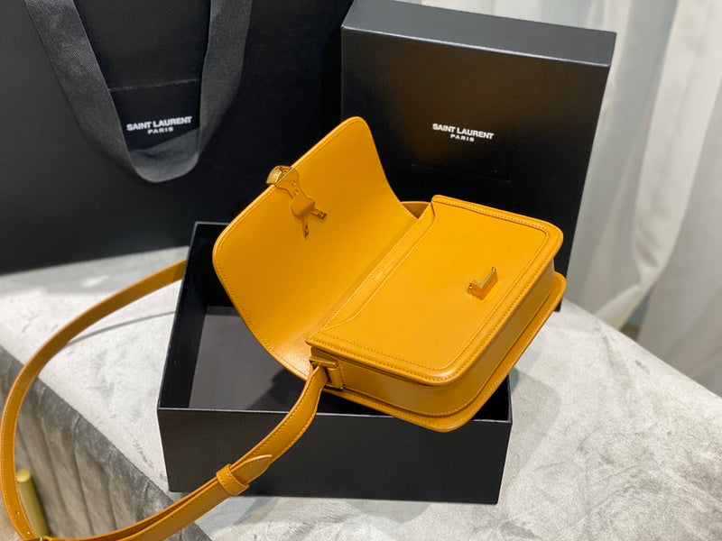 Luxurious Totes - Latest - 8202