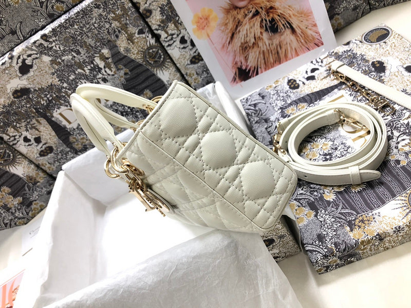 Luxurious Totes - Latest - 6514