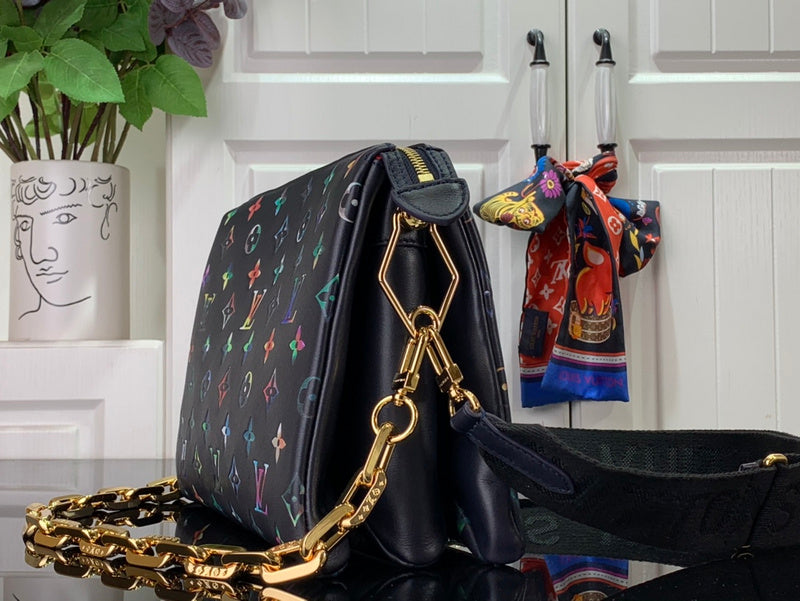 LOV - Luxurious Totes - 1227