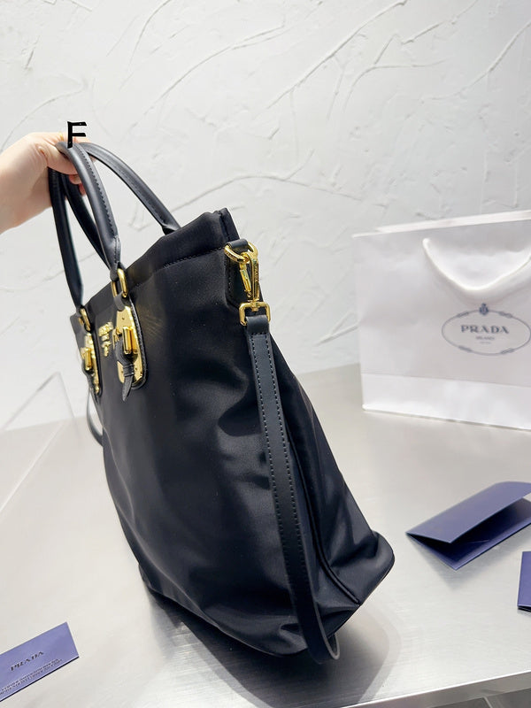 Luxurious Totes - PDA3 Bags - 255