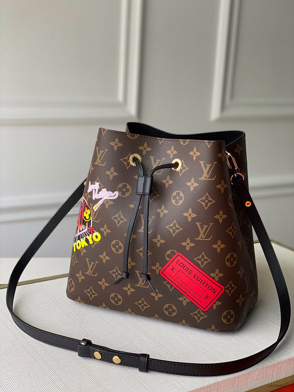 Luxurious Totes - Latest - 9728