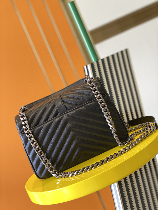 Luxurious Totes - Latest - 8848