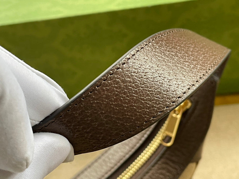 GUI - Luxurious Totes - 728