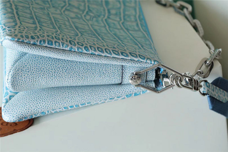 Lux-Totes - LOV Bags - 631